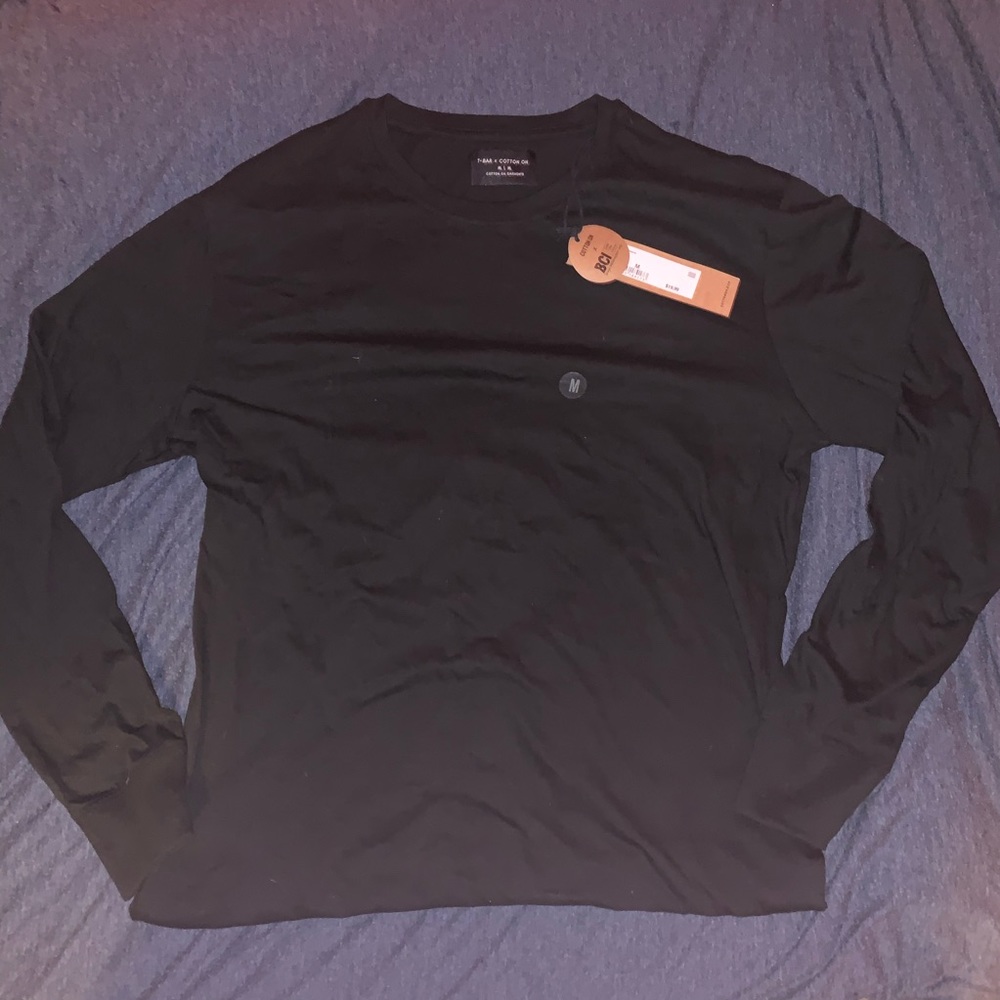 Mens New w/ tags Tbar Black Longsleeve